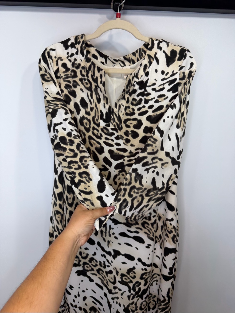 Chico's Leopard Print V-Neck Dress Size L - Picture 6 of 11